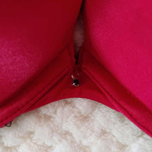 Fredricks of Hollywood bra.  SIZE 34 DDD - Picture 8 of 9